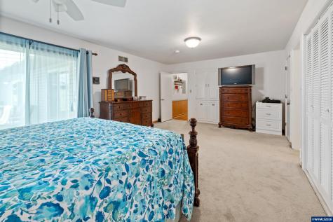 39711 Lacomb Drive Lebanon OR 97355