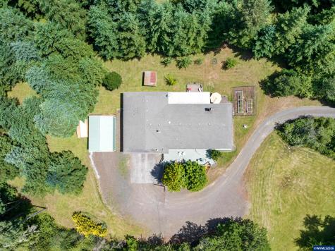 39711 Lacomb Drive Lebanon OR 97355