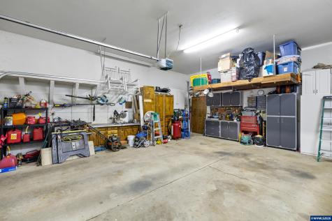 39711 Lacomb Drive Lebanon OR 97355