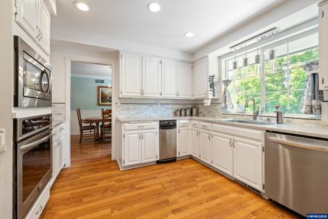 39711 Lacomb Drive Lebanon OR 97355