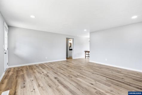 745 SW Barber Avenue Willamina OR 97396
