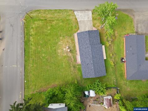 745 SW Barber Avenue Willamina OR 97396
