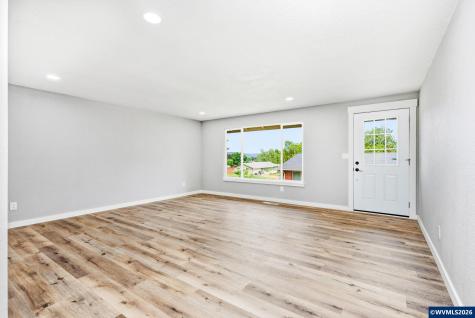 745 SW Barber Avenue Willamina OR 97396