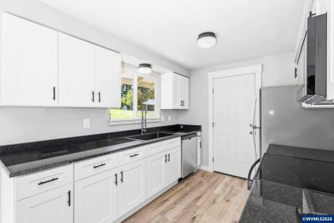 745 SW Barber Avenue Willamina OR 97396