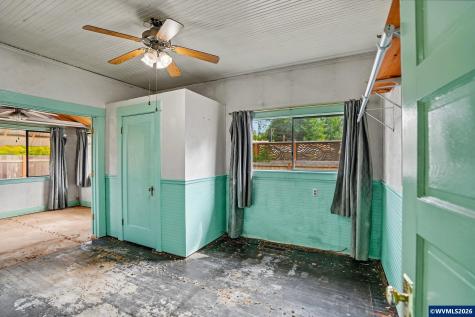 223 Coolidge Street Silverton OR 97381