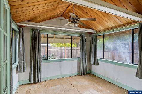 223 Coolidge Street Silverton OR 97381