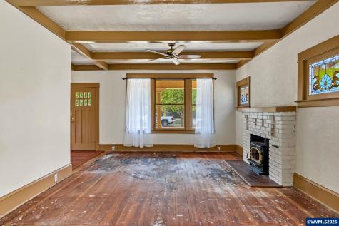 223 Coolidge Street Silverton OR 97381