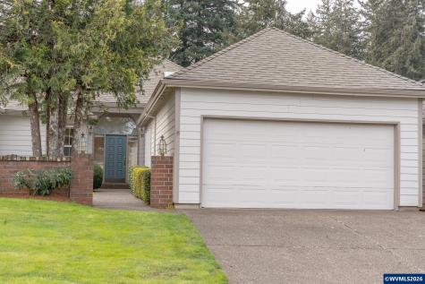 1920 Spicetree Lane SE Salem OR 97306