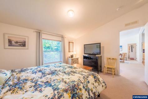 1232 SE 2nd Court Lincoln City OR 97367-9999
