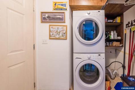 1232 SE 2nd Court Lincoln City OR 97367-9999