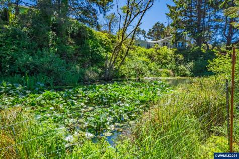 1232 SE 2nd Court Lincoln City OR 97367-9999
