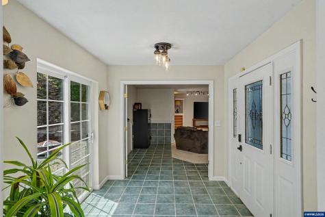 24258 Columbine Drive Philomath OR 97370