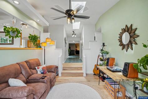 24258 Columbine Drive Philomath OR 97370