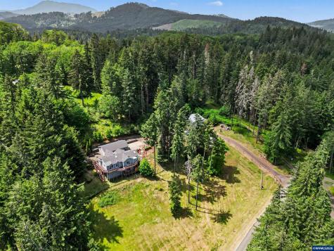 24258 Columbine Drive Philomath OR 97370