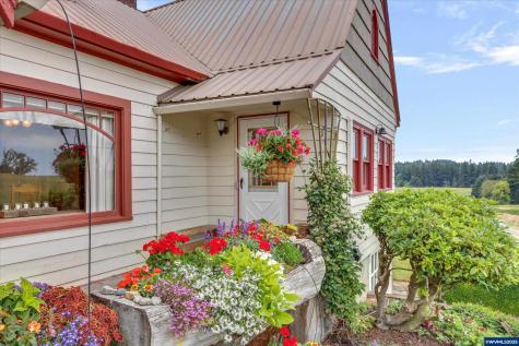 21303 S Central Point Road Oregon City OR 97045-0000