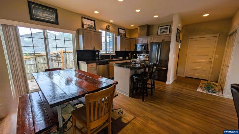 145 NE 71st Street Newport OR 97365