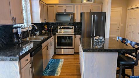 145 NE 71st Street Newport OR 97365