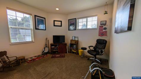 145 NE 71st Street Newport OR 97365