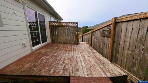 145 NE 71st Street Newport OR 97365