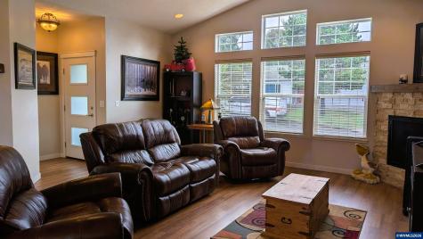 145 NE 71st Street Newport OR 97365