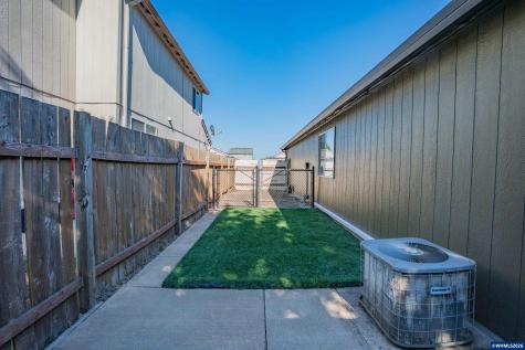 2670 Edgemont Street SE Albany OR 97322