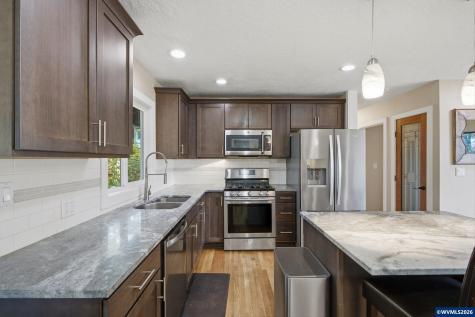 1001 Murlark Avenue NW Salem OR 97304-311