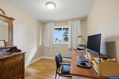 1001 Murlark Avenue NW Salem OR 97304-311