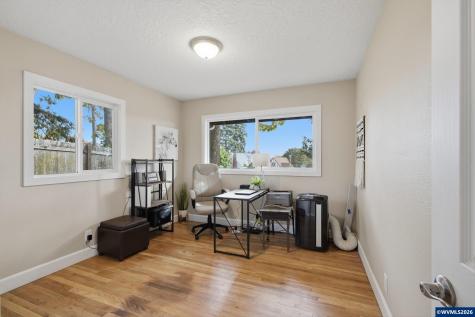 1001 Murlark Avenue NW Salem OR 97304-311