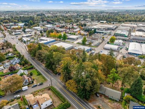 1001 Murlark Avenue NW Salem OR 97304-311