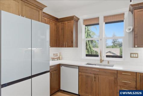 6131 Exodus Court SE Salem OR 97306