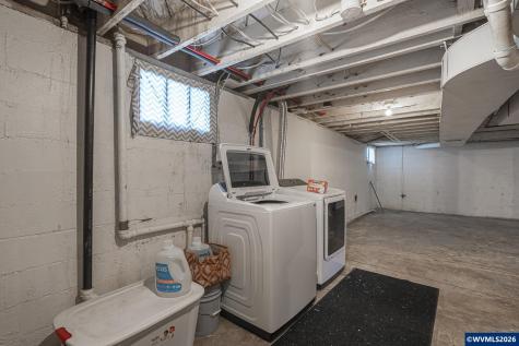 2595 Brooks Avenue NE Salem OR 97301