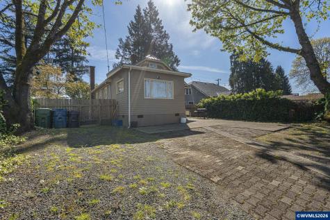 2595 Brooks Avenue NE Salem OR 97301
