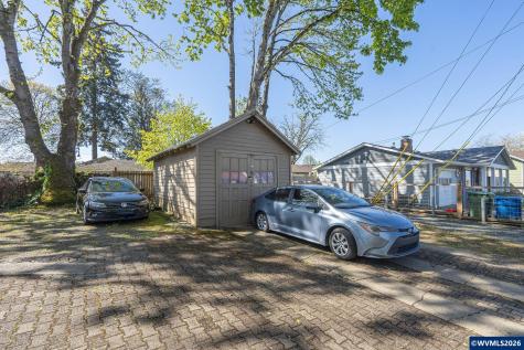 2595 Brooks Avenue NE Salem OR 97301