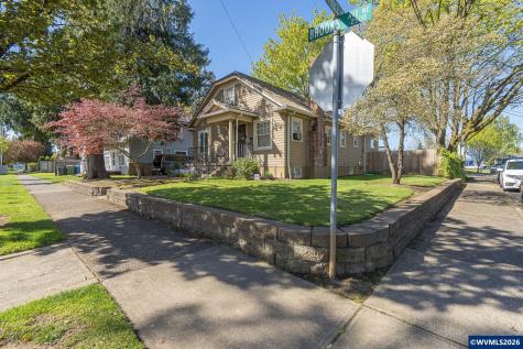 2595 Brooks Avenue NE Salem OR 97301
