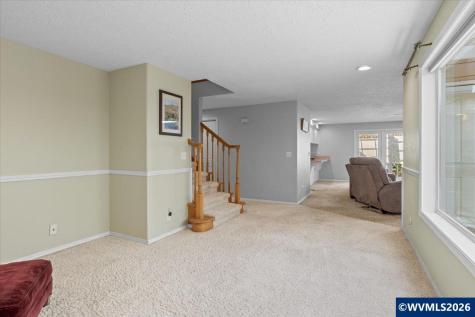 1737 Sunburst Terrace NW Salem OR 97304
