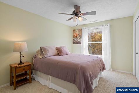 1737 Sunburst Terrace NW Salem OR 97304