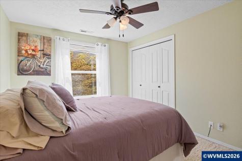 1737 Sunburst Terrace NW Salem OR 97304