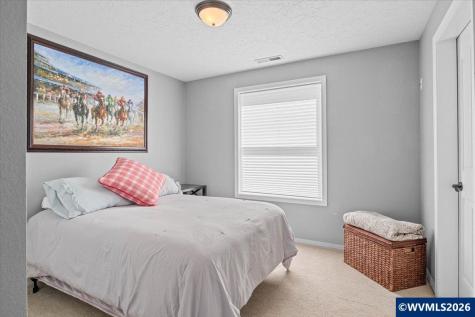 1737 Sunburst Terrace NW Salem OR 97304