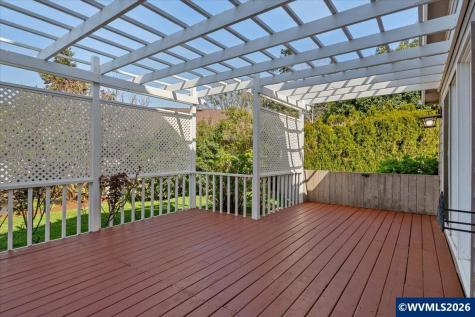 1737 Sunburst Terrace NW Salem OR 97304
