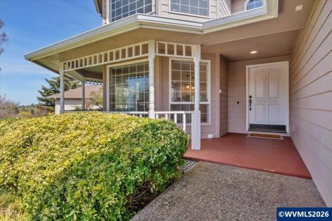 1737 Sunburst Terrace NW Salem OR 97304