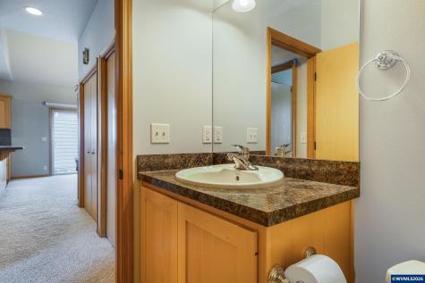 2030 Lakeland Way Eugene OR 97408