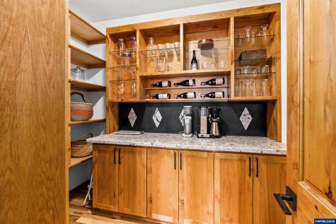 6575 NE Elliott Circle Corvallis OR 97330