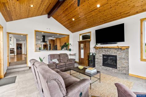 6575 NE Elliott Circle Corvallis OR 97330