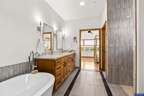 6575 NE Elliott Circle Corvallis OR 97330