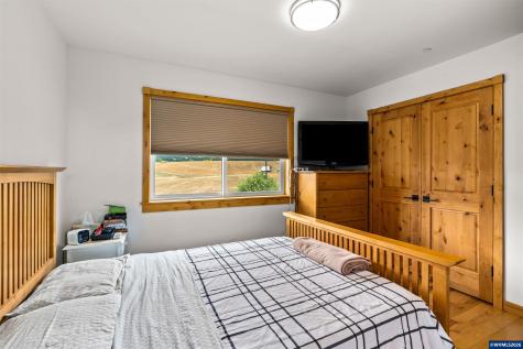 6575 NE Elliott Circle Corvallis OR 97330