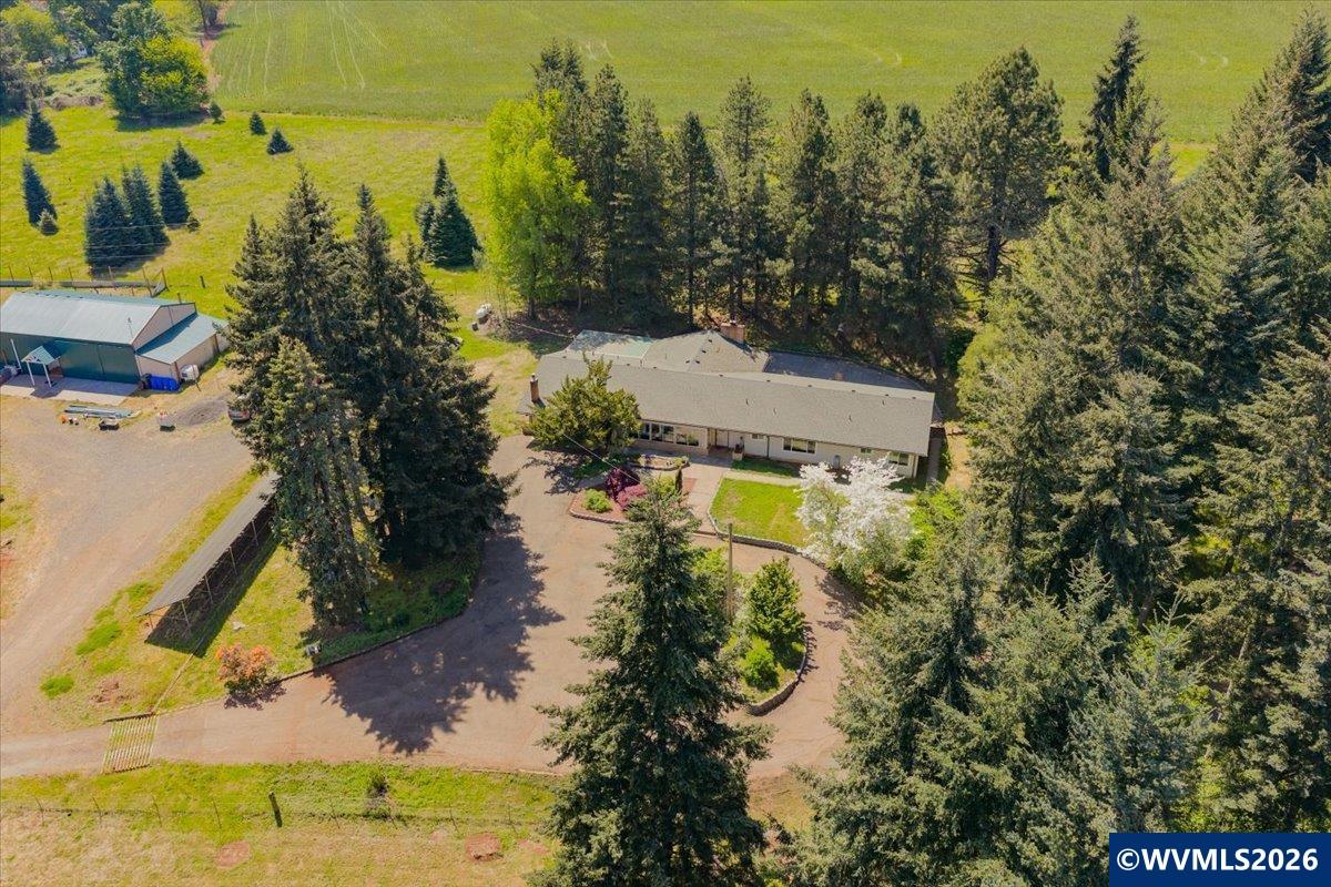 27800 Liberty Road Sweet Home OR 97386
