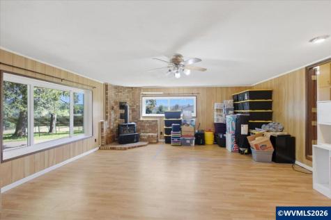 27800 Liberty Road Sweet Home OR 97386