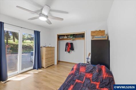 27800 Liberty Road Sweet Home OR 97386