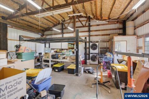 27800 Liberty Road Sweet Home OR 97386
