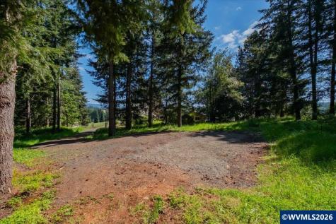 27800 Liberty Road Sweet Home OR 97386
